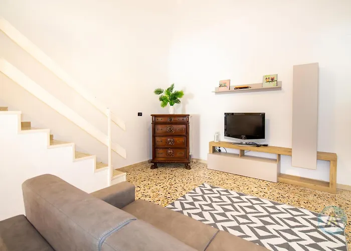 Di Catia A Due Passi Dal Mare Апартаменты *